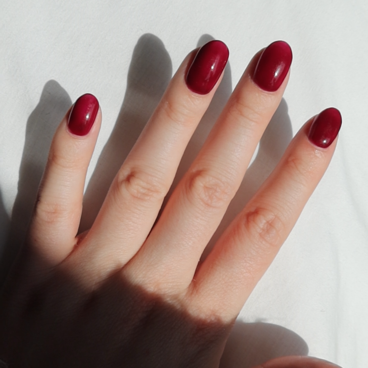 Cherry red mocha nails for autumn